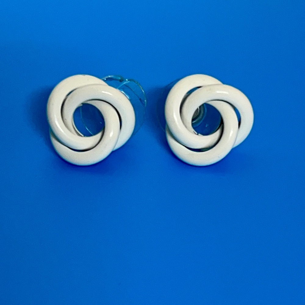 3/$20 Vintage earrings